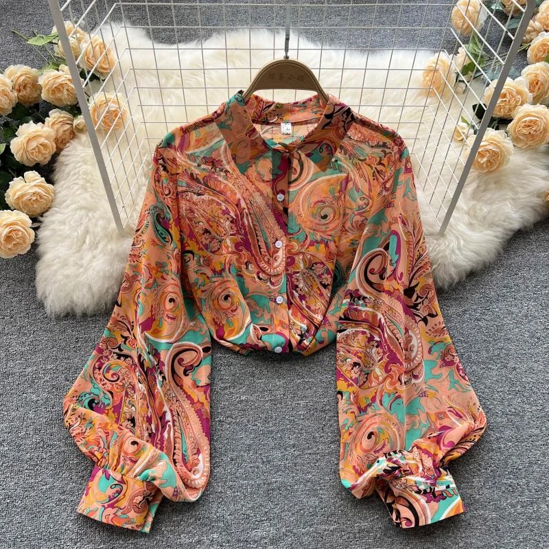 2022 spring new retro contrast color printing loose puff sleeve shirt women Asymmetrical Pockets Print 2022 spring new retro contrast color printing loose puff sleeve shirt women Asymmetrical Pockets Print