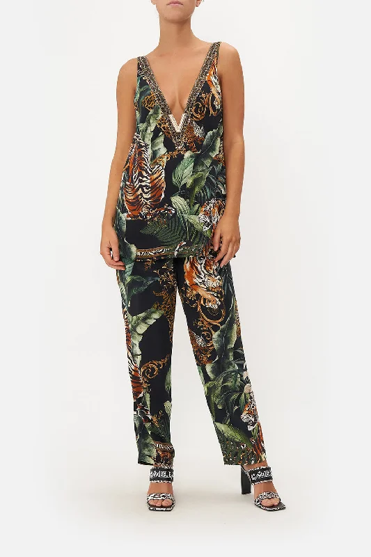 DEEP V-NECK TANK EASY TIGER relaxed fit tank