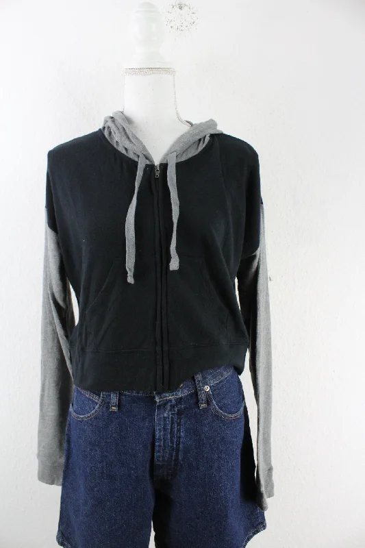 Vintage Black Hoodie (L) Hoodie with Raglan Sleeves Sporty Comfortable