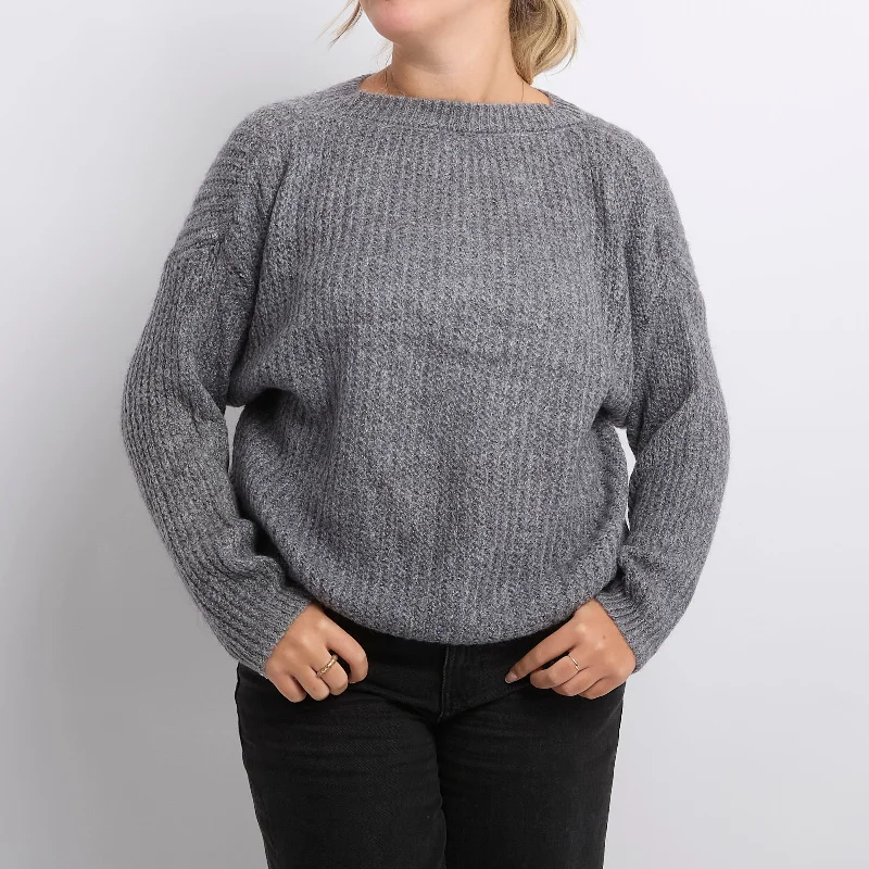 Heavy Knit Crewneck Sweater - UK 16 Thin Thick Dense
