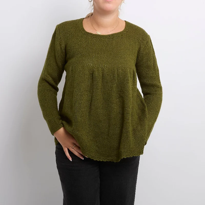 Heavy Knit Crewneck Sweater - UK 14 Silk Blend Satin Velvet