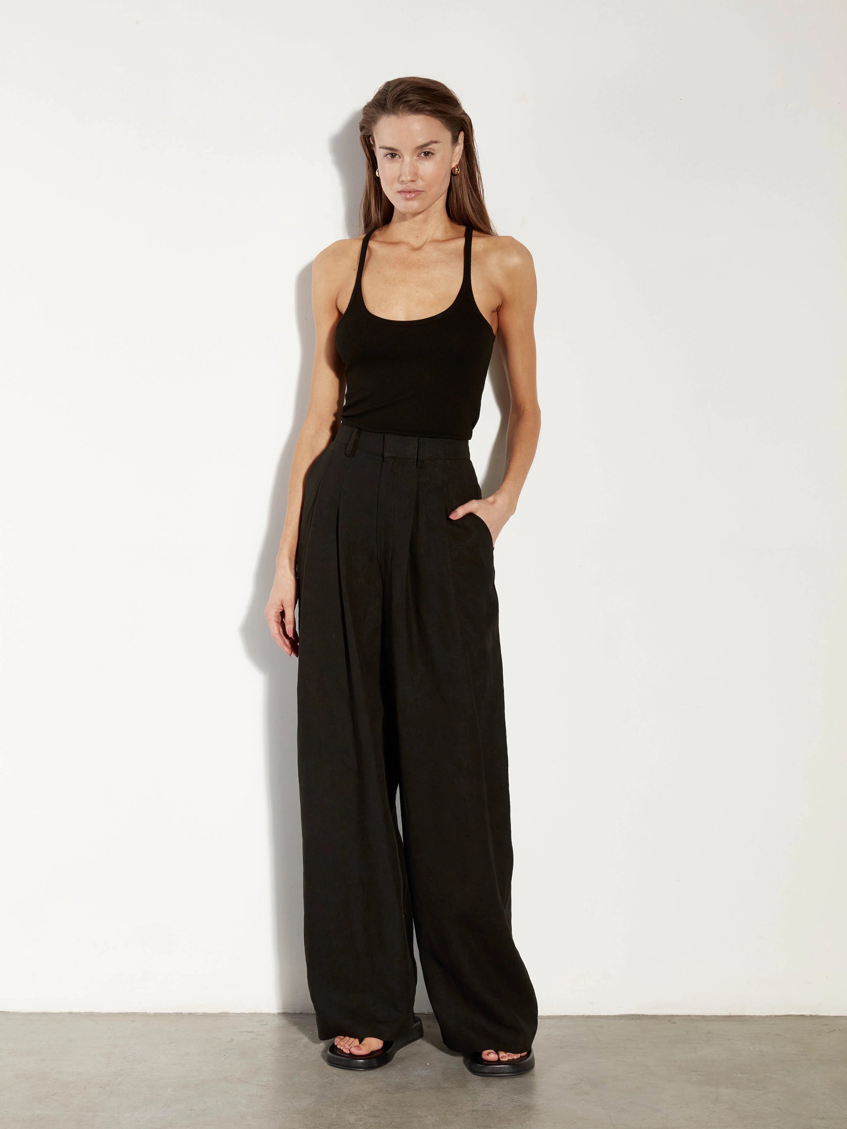 Silk Knit U Tank - Black silver tank top