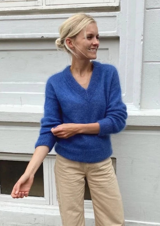 Stockholm Sweater V Neck. Petite Knit. Knitting Pattern Graphic Sweater Embroidered Appliqued