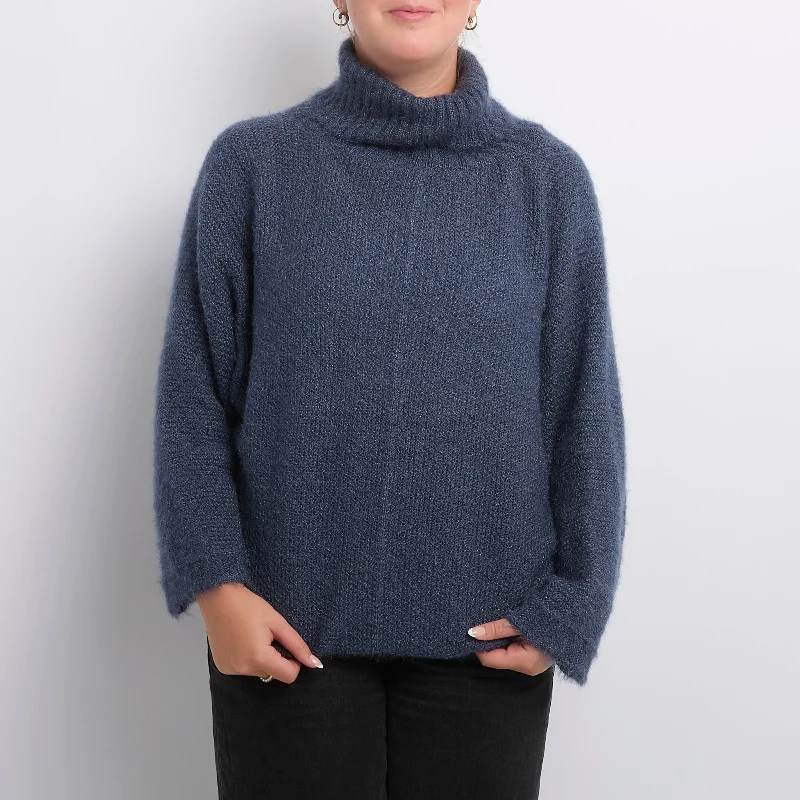 Heavy Knit Fluffy Turtleneck Sweater - UK 16 Solid Color Striped Floral Print