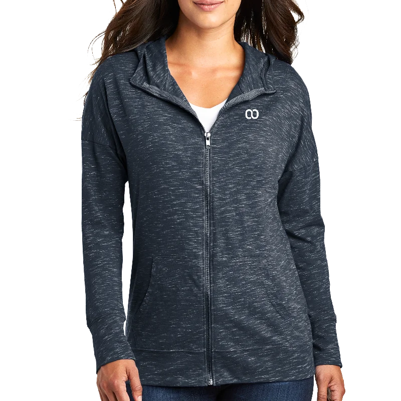District ® Women’s Medal Full-Zip Hoodie Hoodie with Contrast Stitching Detailed Premium