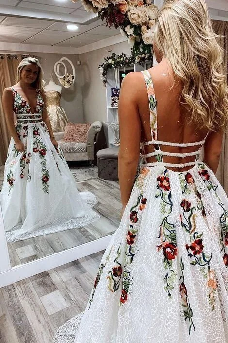 Princess Lace White Prom Dresses V Neck Backless Appliques Long Evening Dresses C501 Princess Lace White Prom Dresses V Neck Backless Appliques Long Evening Dresses C501