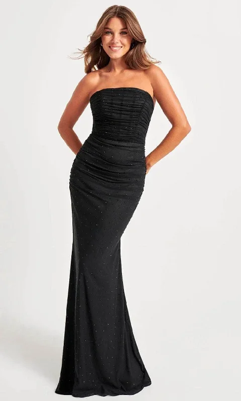 Faviana 11040 - Straight Across Gown